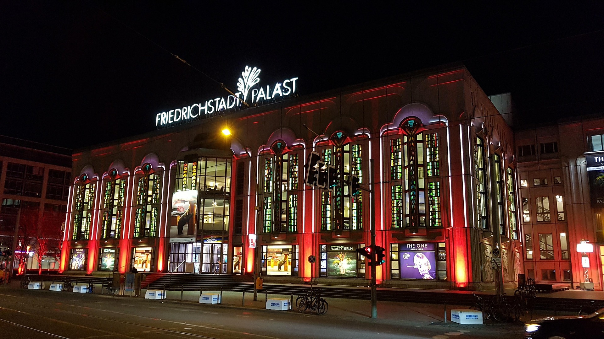 Friedrichstadt-Palast